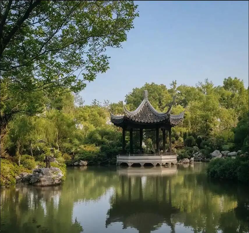 信阳平桥青筠餐饮有限公司